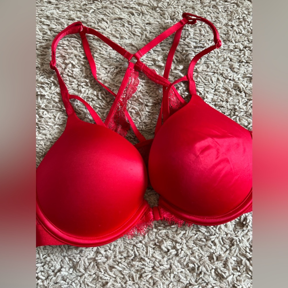 Victoria secret very sexy push up bra